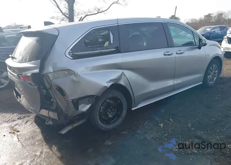 2022 Toyota Sienna Le z USA, uszkodzony, nr VIN 5TDKSKFCXNS069024